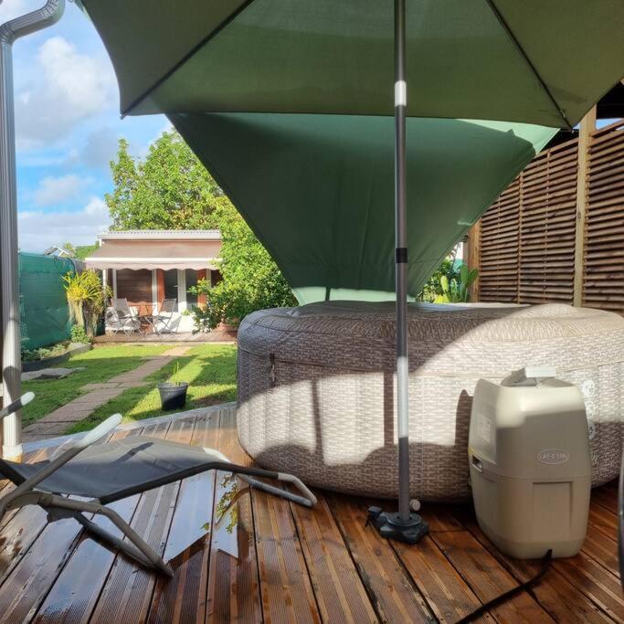 Charmant Studio D'Invite - Baie-Mahault Exteriör bild